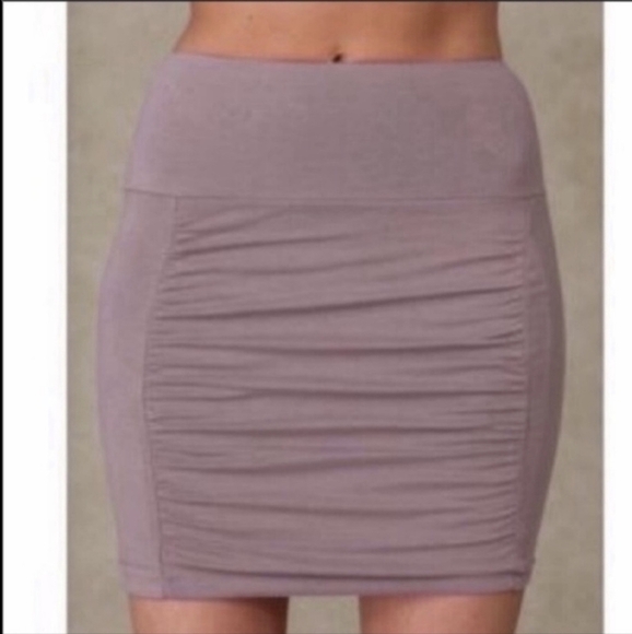 FREE PEOPLE ruched mini skirt xs - Picture 3 of 11